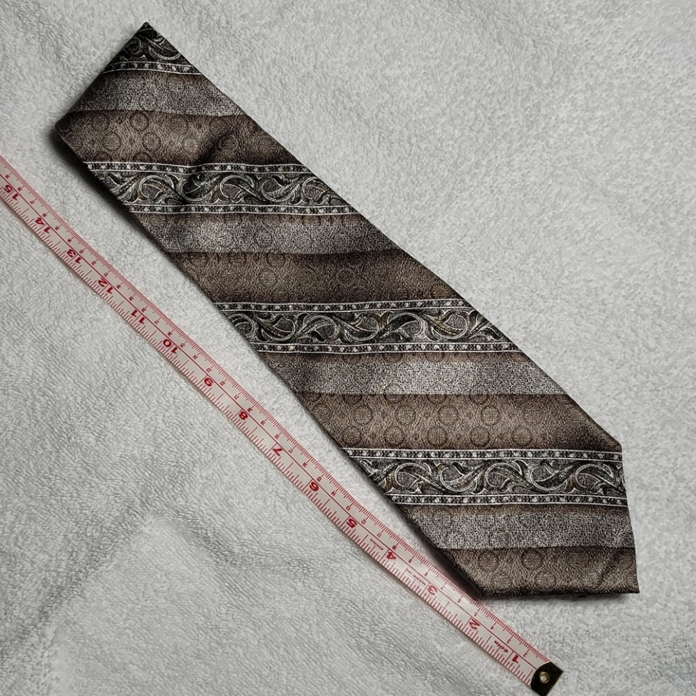 Pierre Cardin Men's Tie‎